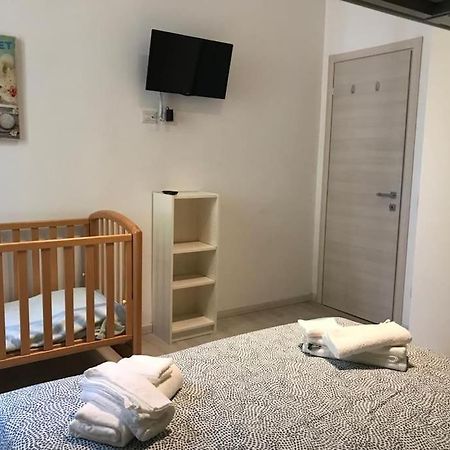 Appartamento In Zona Bocconi Milánó Kültér fotó